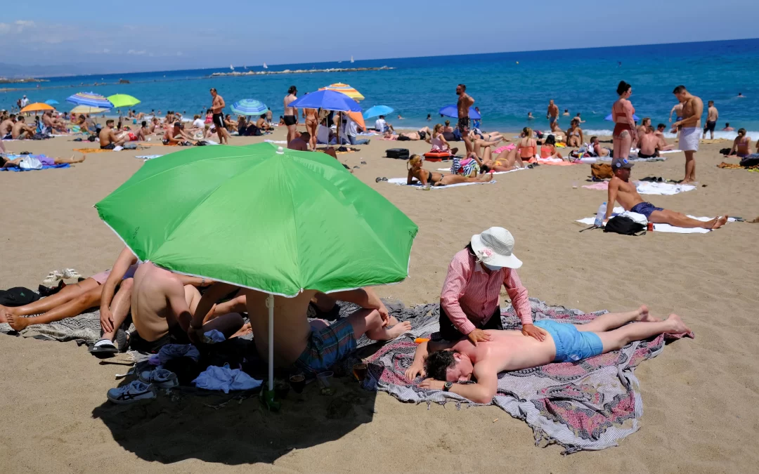 ¿Cuánto tiempo tengo para pedir mis vacaciones con antelación según el estatuto de los trabajadores?